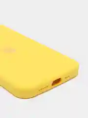 Желтый чехол Silicone Case для iPhone 12/12Pro, закрытый низ