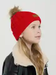 Красный детская шапка, со съемным помпоном, из меха енота