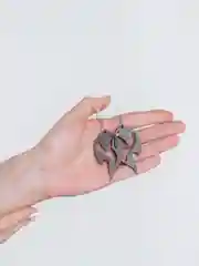 Деревянные серьги Черный огонь