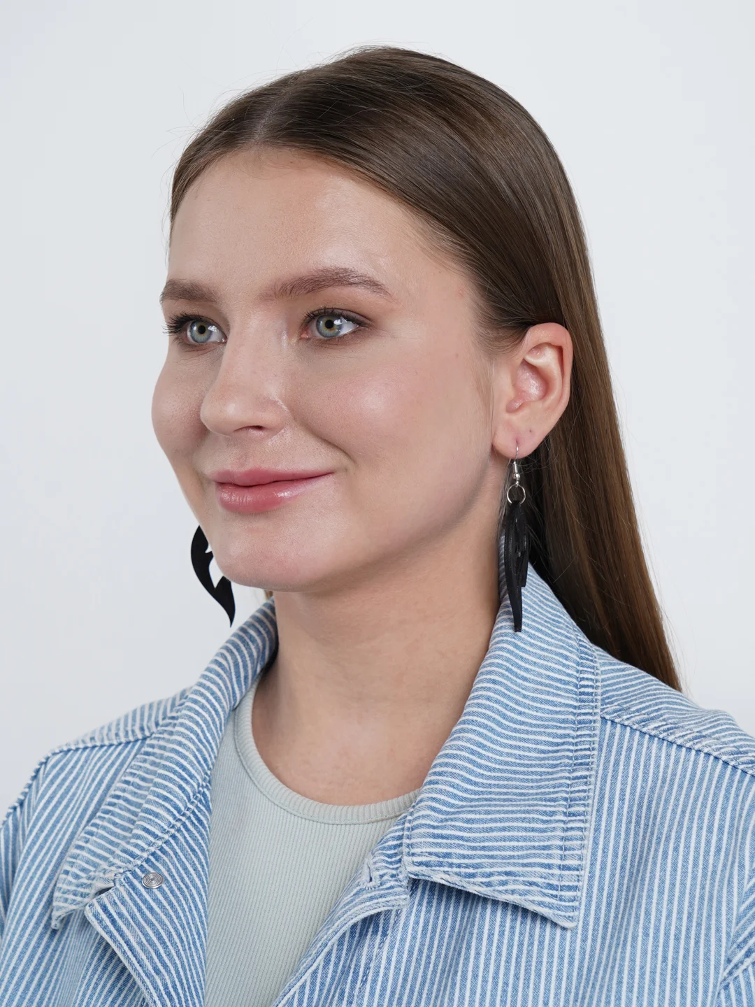 Деревянные серьги Черный огонь