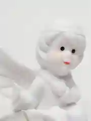 Ангел со свечкой