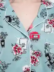 Оливковый костюм женский Dianida, с шортами