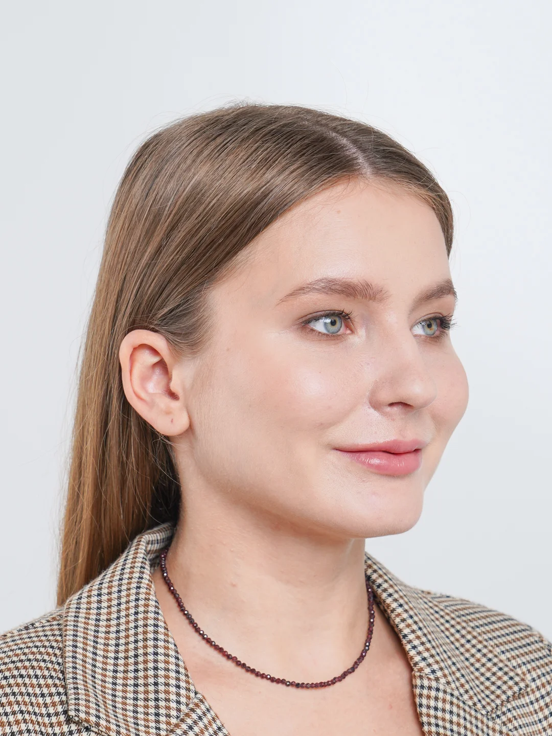 Бордовый бусы, чокер-браслет из натурального камня: пирит, гранат, хризолит