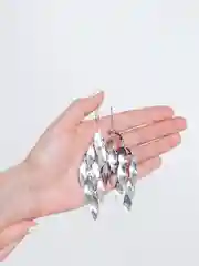 Серебряный длинные серьги с подвесками геометрической формы