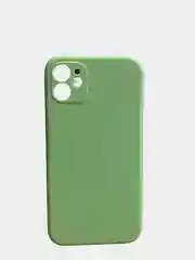 Чехол на iPhone 12