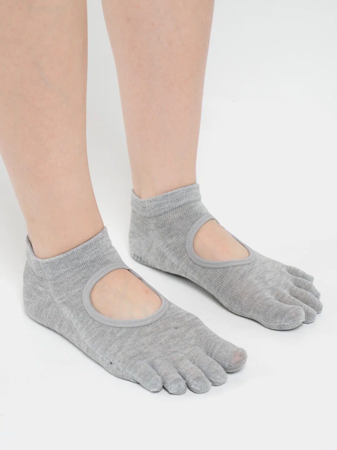 Серый носки короткие спортивные для йоги non slip противоскользящие