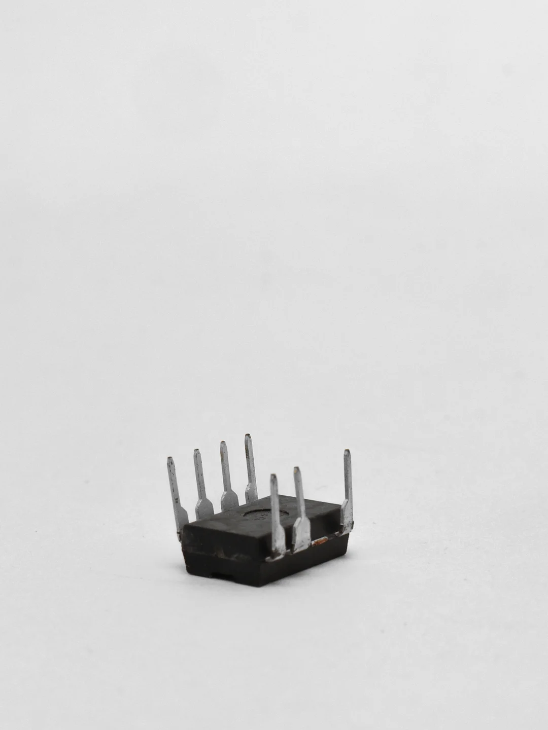 Микросхема LNK304PN DIP-7