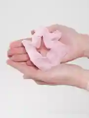 Розовый резинка для волос