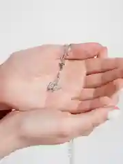 Двухслойное ожерелье с бабочкой