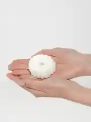 Белый резинки светящиеся в темноте