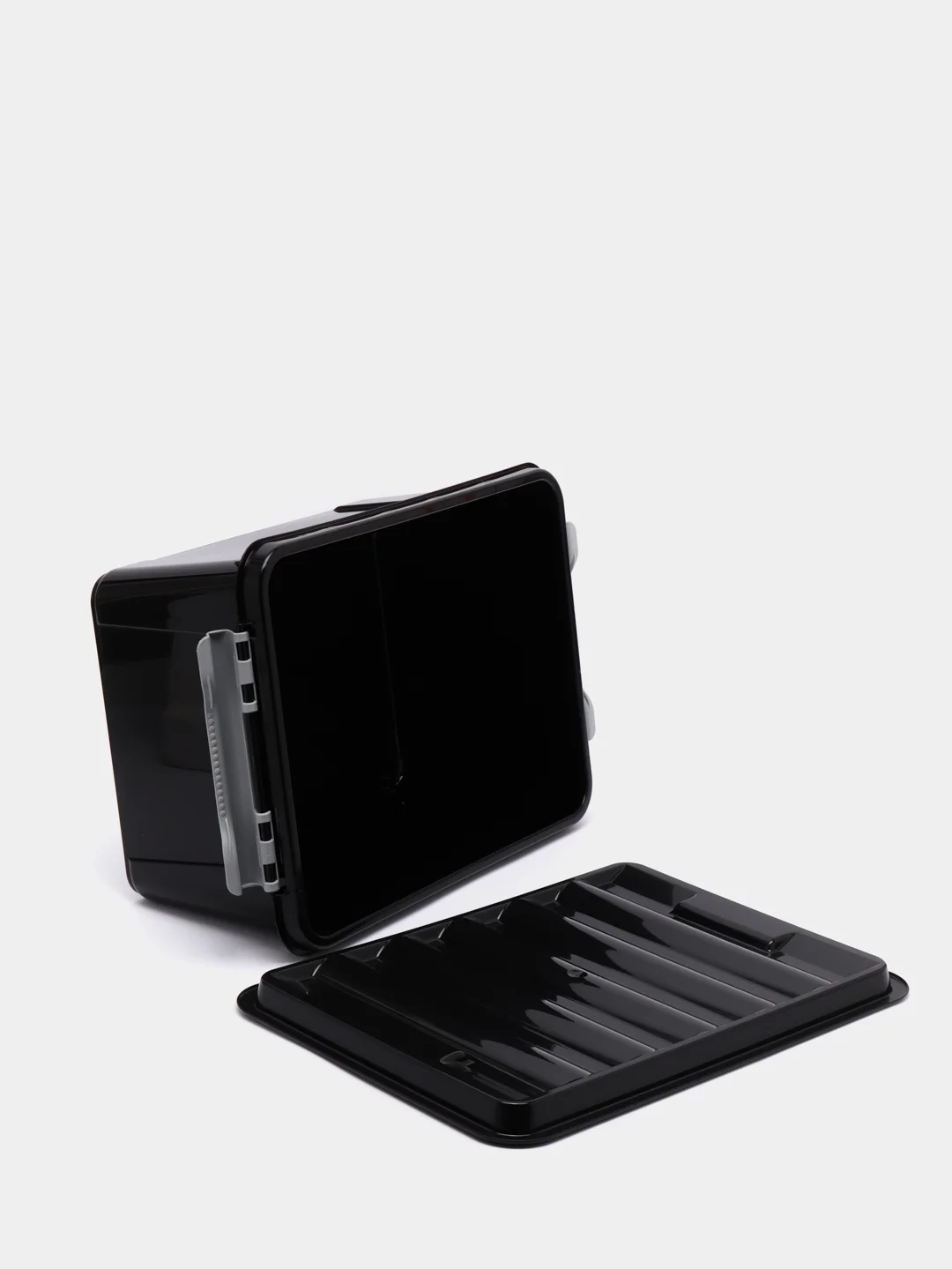 Серый ящик "Master box"