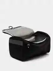 Черный дорожная косметичкка
