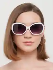 Белый солнцезащитные женские очки