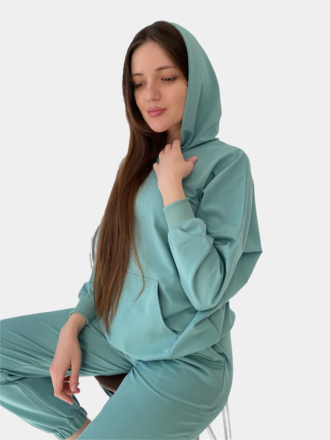 Бирюзовый спортивный костюм женский