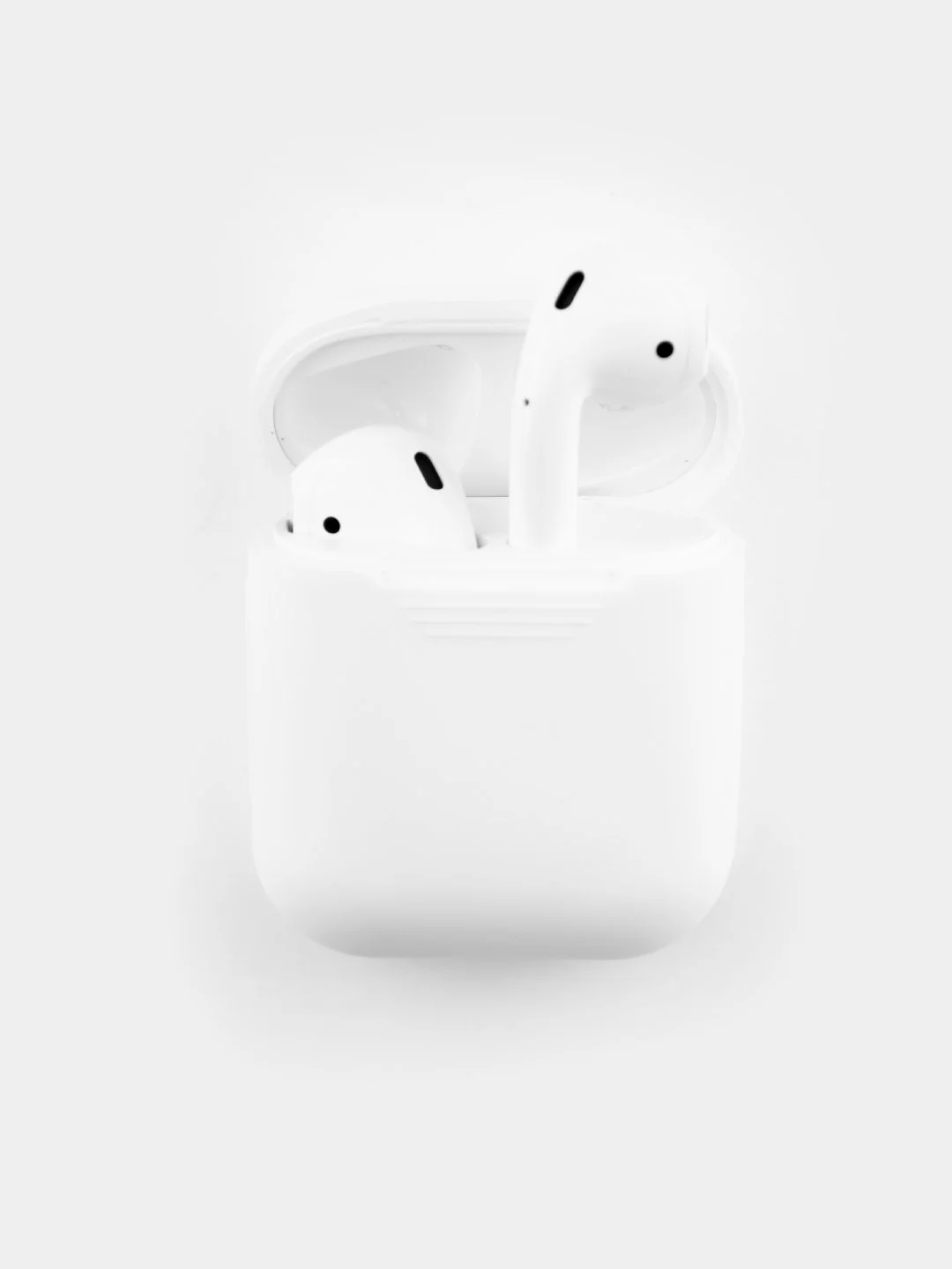 Белый чехол для наушников AirPods 1, 2, силиконовый