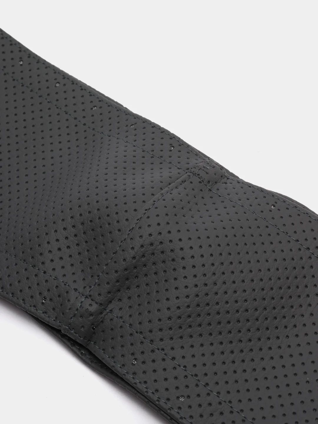 Оплетка на руль (чехол на руль) SKYWAY Corset M Серая экокожа S01102401