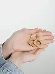 Серьги из дерева Ромбик 4,5 см