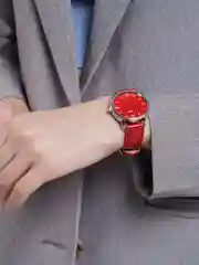 Серебряный женские кварцевые часы