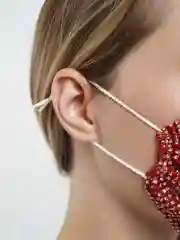 Красный многоразовая маска для лица со стразами