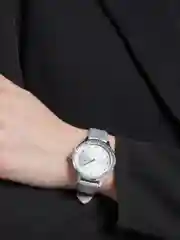 Серый женские кварцевые часы