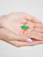Брошь "Собака, Кошка, Божья коровка, Дельфин со стразами, брошь врача, Балерина, Мишки"
