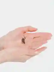 Угольный брошь на булавке Сова