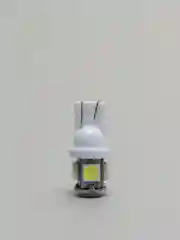 Лампа габаритная W5W T10 LED светодиодная 5 SMD белая, диодная