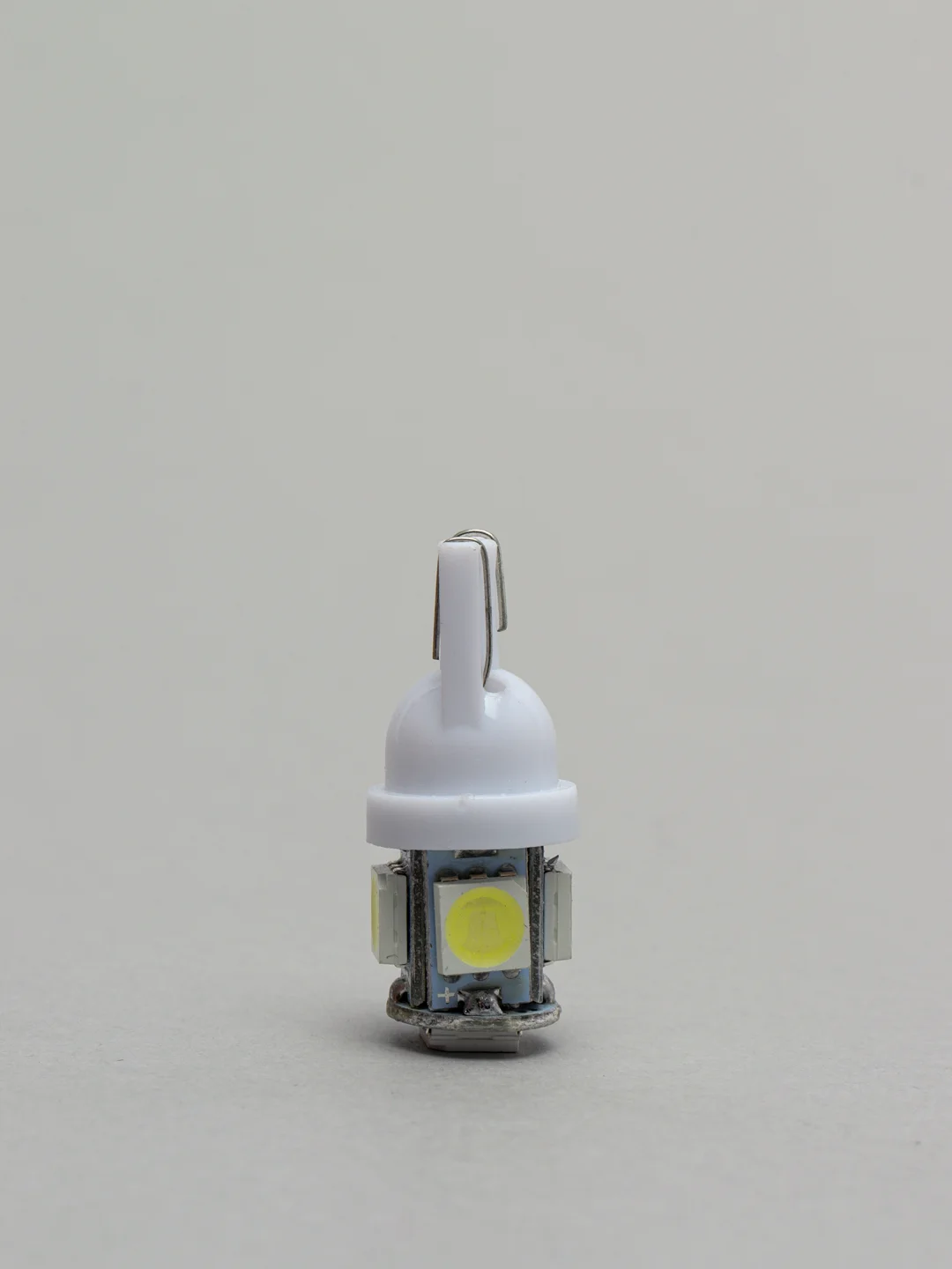 Лампа габаритная W5W T10 LED светодиодная 5 SMD белая, диодная