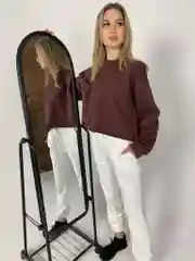 Шоколадный свитшот укороченный