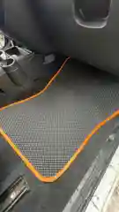 Оранжевый автомобильные коврики EVA Лада Гранта, с 3D лапой, черные ромбы