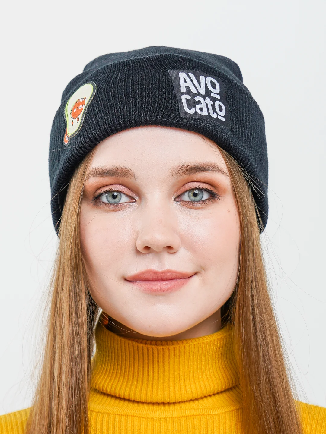 Черный женская шапка с принтом  Avocato