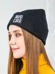 Черный женская шапка с принтом  Avocato