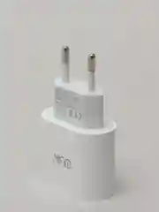 Быстрое зарядное устройство PD 20W