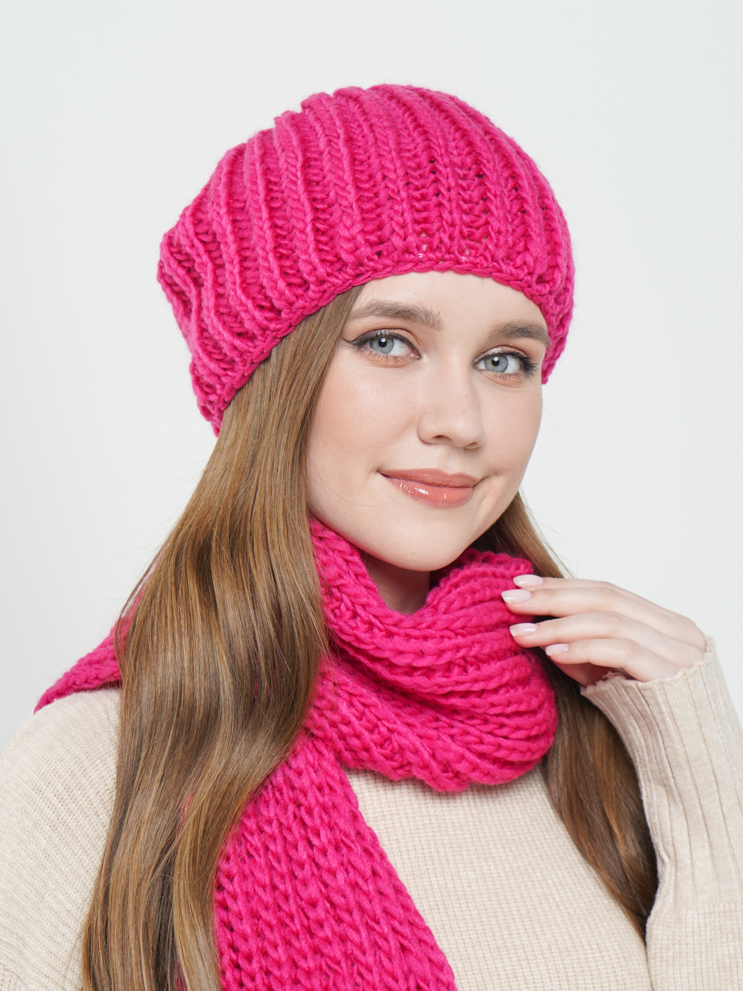 Купить зимние шапки для девочек в интернет магазине баштрен.рф