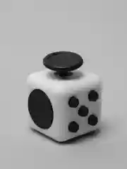 Черный кубик-антистресс "Fidget Cube"