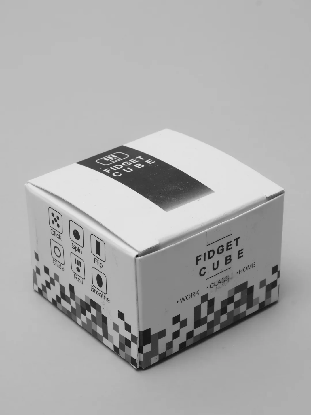 Черный кубик-антистресс "Fidget Cube"