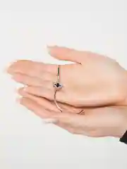 Серебряный женский браслет с декором клевера,  украшение на руку с клевером