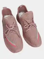 Женские кроссовки