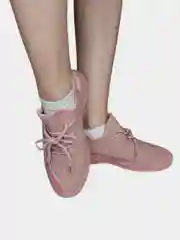Женские кроссовки