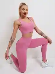 Розовый спортивный женский костюм для фитнеса