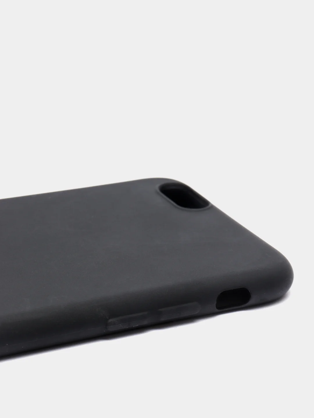 Чехол Apple iPhone 6 / 6s черный силиконовый