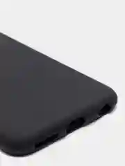 Чехол Apple iPhone 6 / 6s черный силиконовый