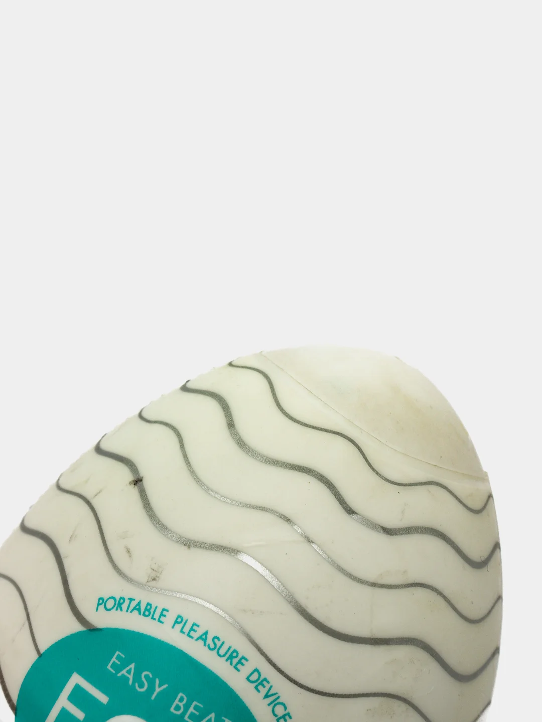 Стимулятор-яйцо "Wavy" Tenga EGG