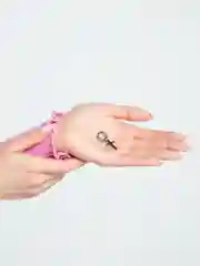 Сиреневый серьги кресты