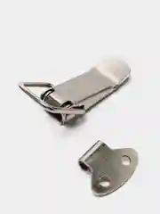 Замок-защелка на ящик Z09, 4.5 см, железный