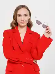 Лавандовый яркие солнцезащитные очки без оправы