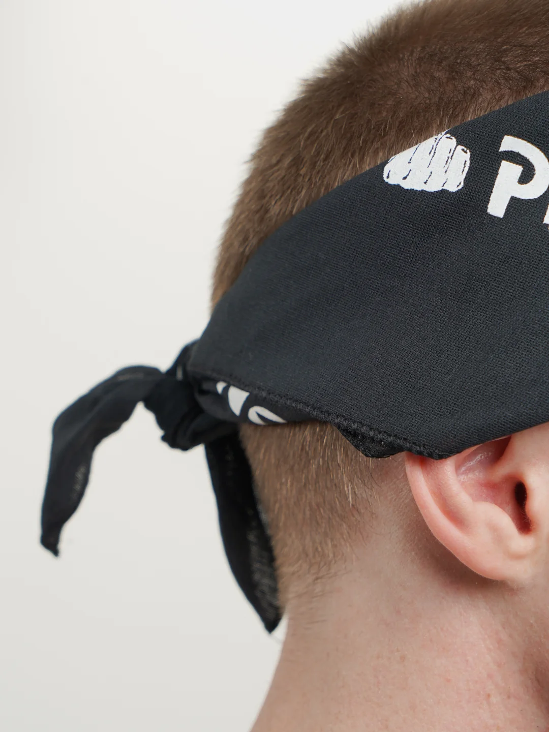 Бандана с принтом Punks not dead