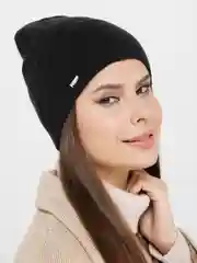 Черный вязаная шапка Капелла