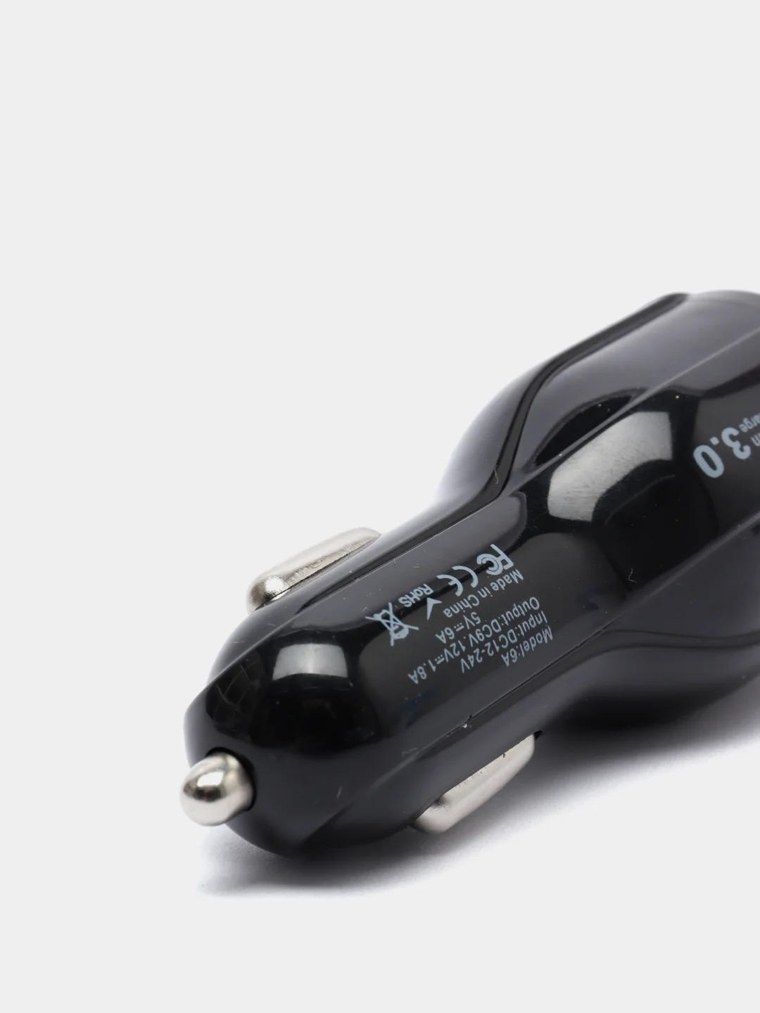 Черный автомобильное зарядное устройство, 2 USB