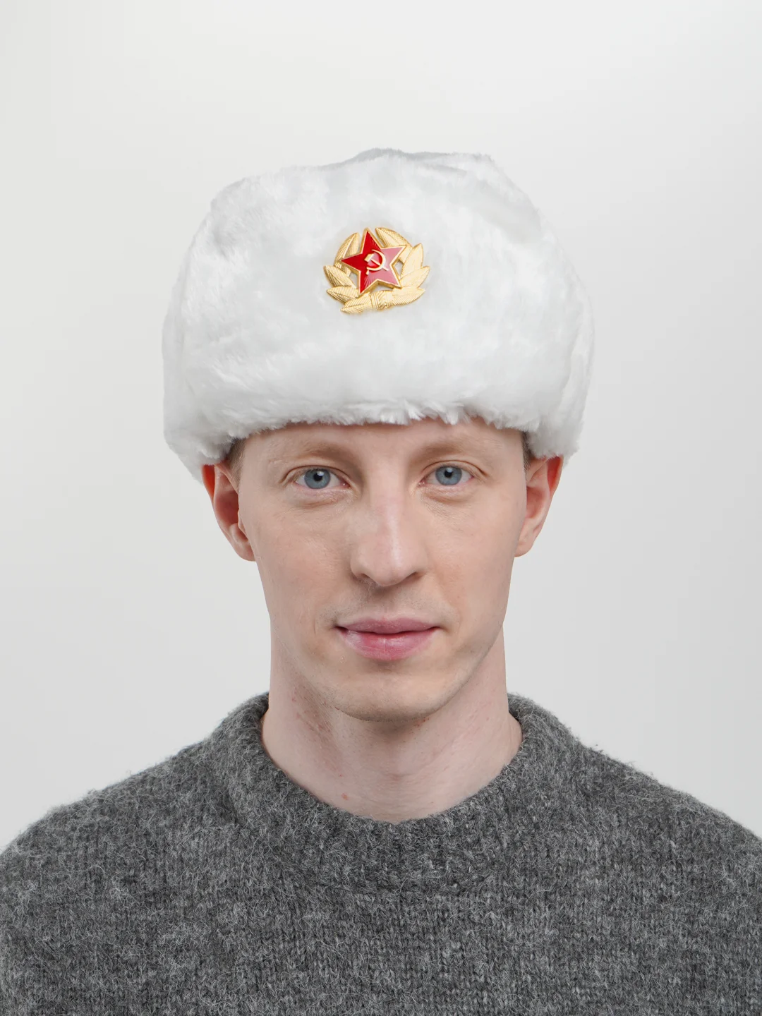 Белый шапки Ушанки/ Будёновка/ Солдатская/ Ушанка (Разные цвета) с кокардой, СССР, РФ